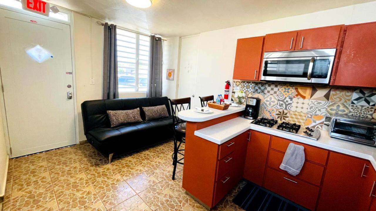 Cozy Studio Retreat With Private Parking And Free Laundry Ponce Kültér fotó