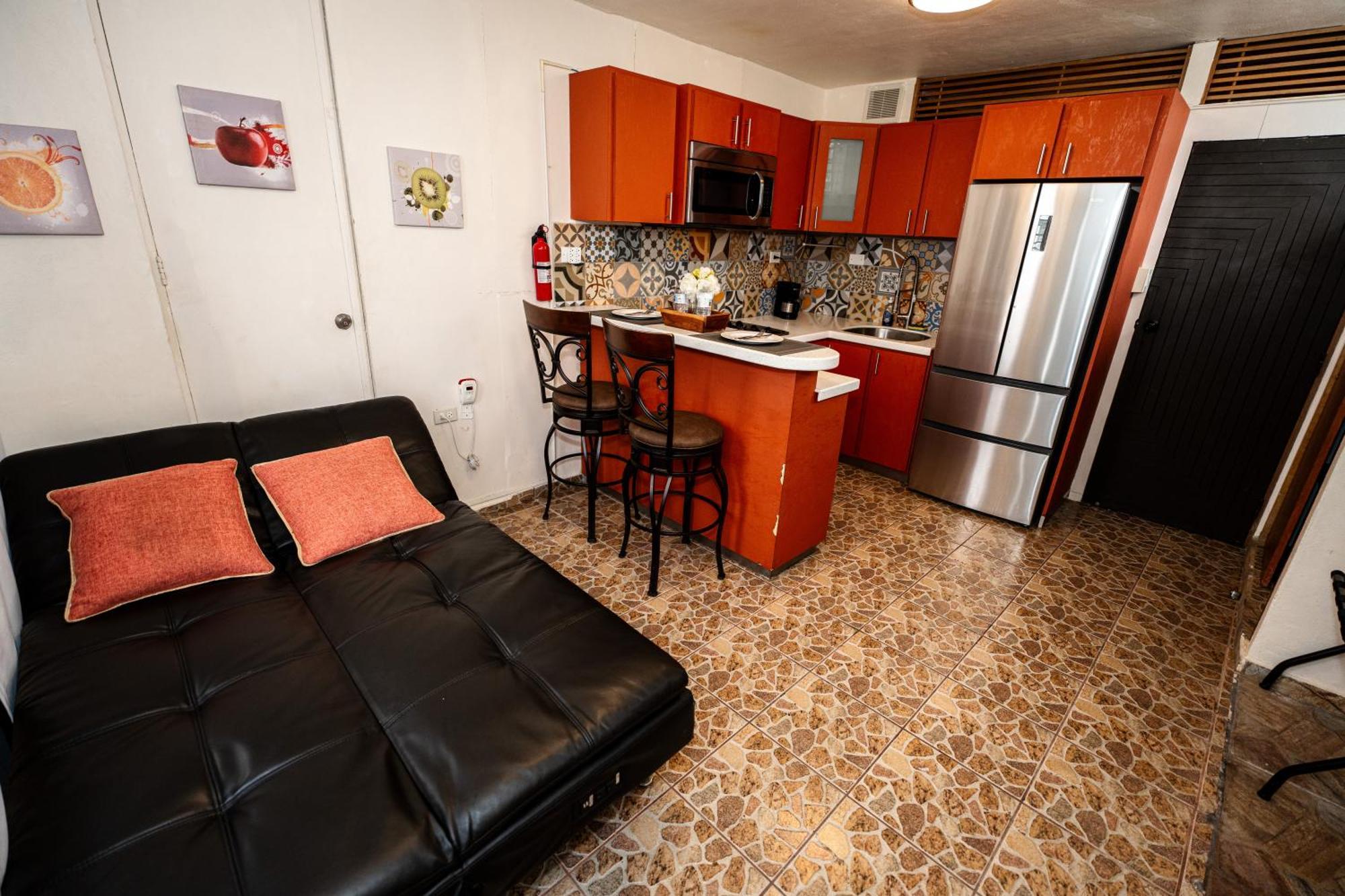 Cozy Studio Retreat With Private Parking And Free Laundry Ponce Kültér fotó